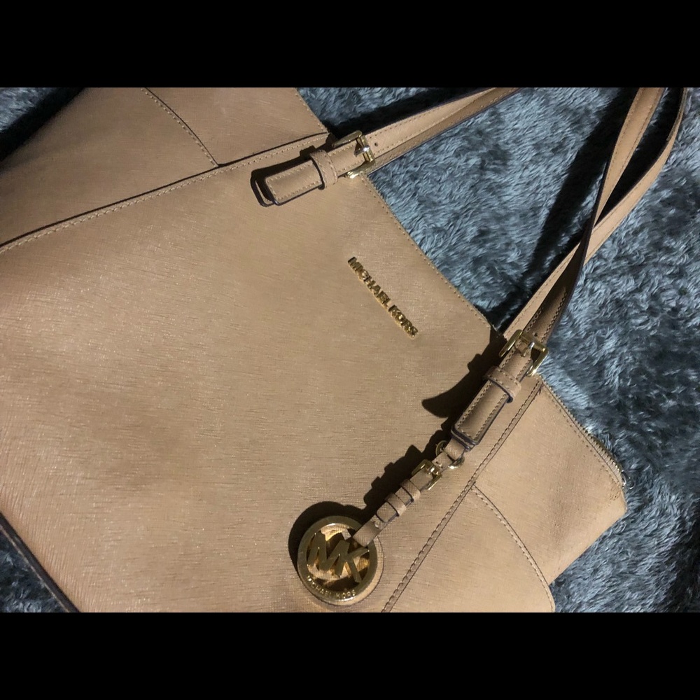 MK purse